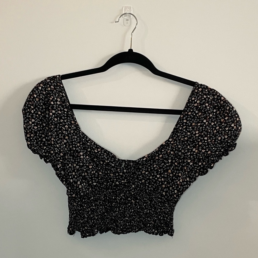 Sky and Sparrow floral crop top